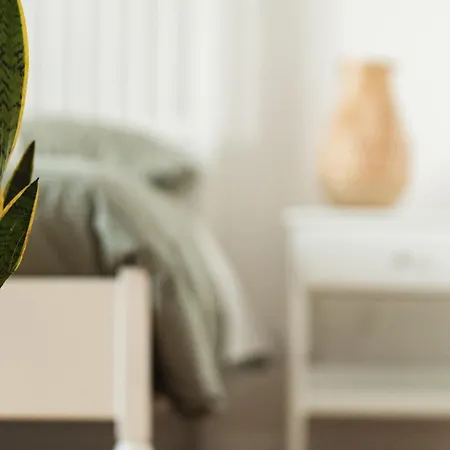 Freshly Renovated 10 Minutes From Arena Apartamento *